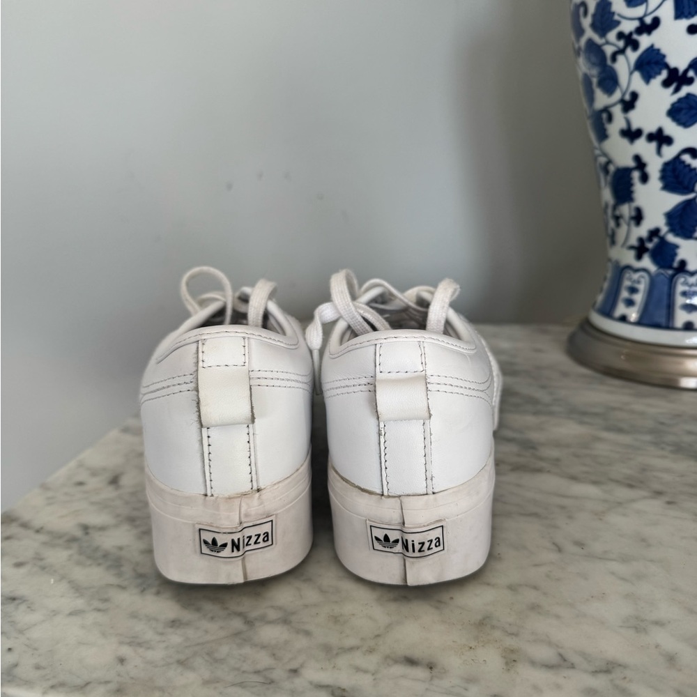 adidas Women's Nizza White Leather Platform Y2K Monochrome Sneakers Size 8 - Picture 4 of 9
